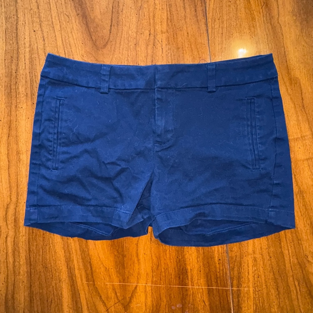 a.n.a A New Approach Twill Shorts Size Women’s 6